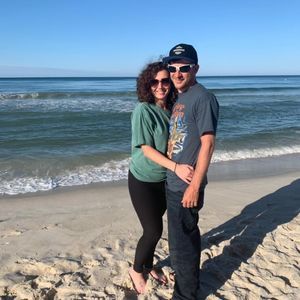 Meet your Posher, Casey